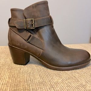B.0.C boots